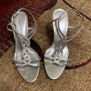 Fioni shoes. Size 8, heels